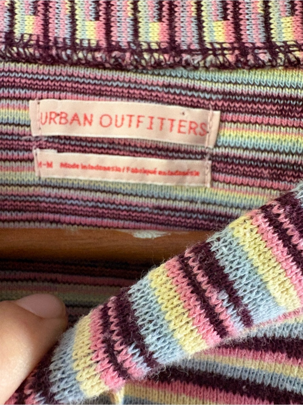 Urban Outfitters Boho Stripe Boxy Crop Sweater M - Picture 3 of 9